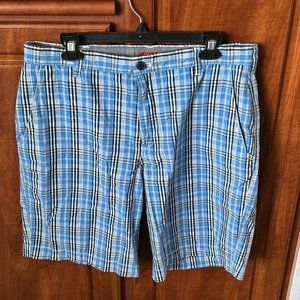 IZOD Men's Shorts